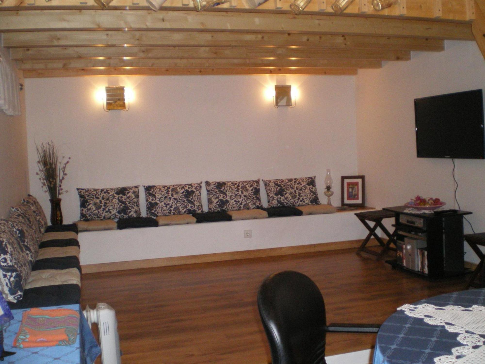 Holiday home Hillhouse *